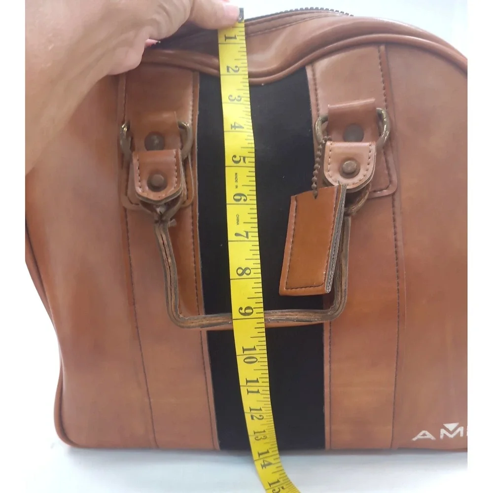 AMF VTG White, Brown & Black Single Bowling Ball Bag with Metal Rack Style 70s